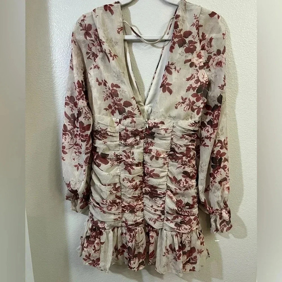 ASOS Floral red roses ruched body sheer mesh volume sleeves mini dress size 8 - Picture 7 of 7